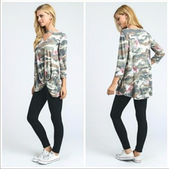 NEW! CHOKER TOP WITH SKULL AND CAMO PRINT LARGE - Picture 2 of 2